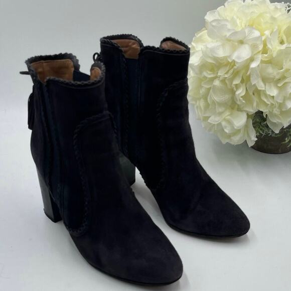 Aquazzura Firenze Black Gray Suede Tristan Fringe Ankle Bootie Tassel 37.5,Sz 7 - Picture 1 of 13
